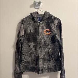 NFL REEBOK ON FIELD FULL ZIP CHICAGE BEARS HOODIE JACKET - GRAY WOMEN SIZE: M